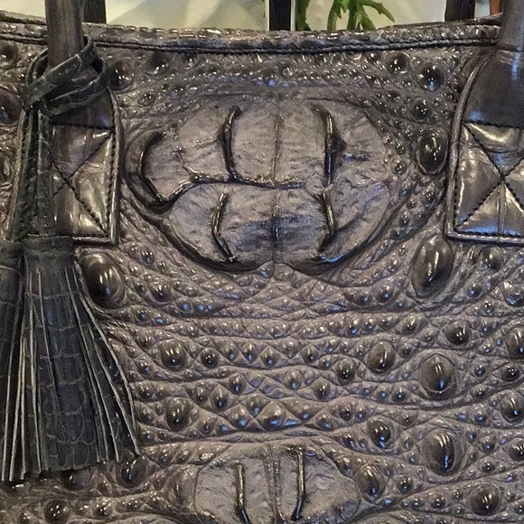 Absolutely impeccable Crocodile skin purse designed by artisan,made in Thailand💞 - Picture 2 of 10